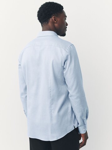 Next Slim Fit Hemd in Blau