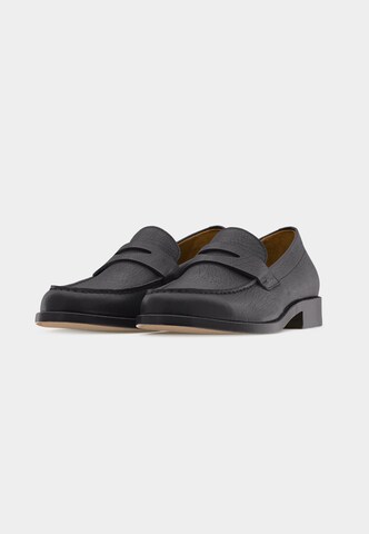 BOSS - Mocassins 'Tayil-L' em preto