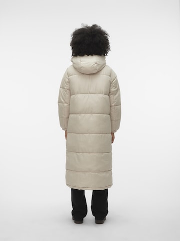 Palton de iarnă 'Klea' de la VERO MODA pe bej