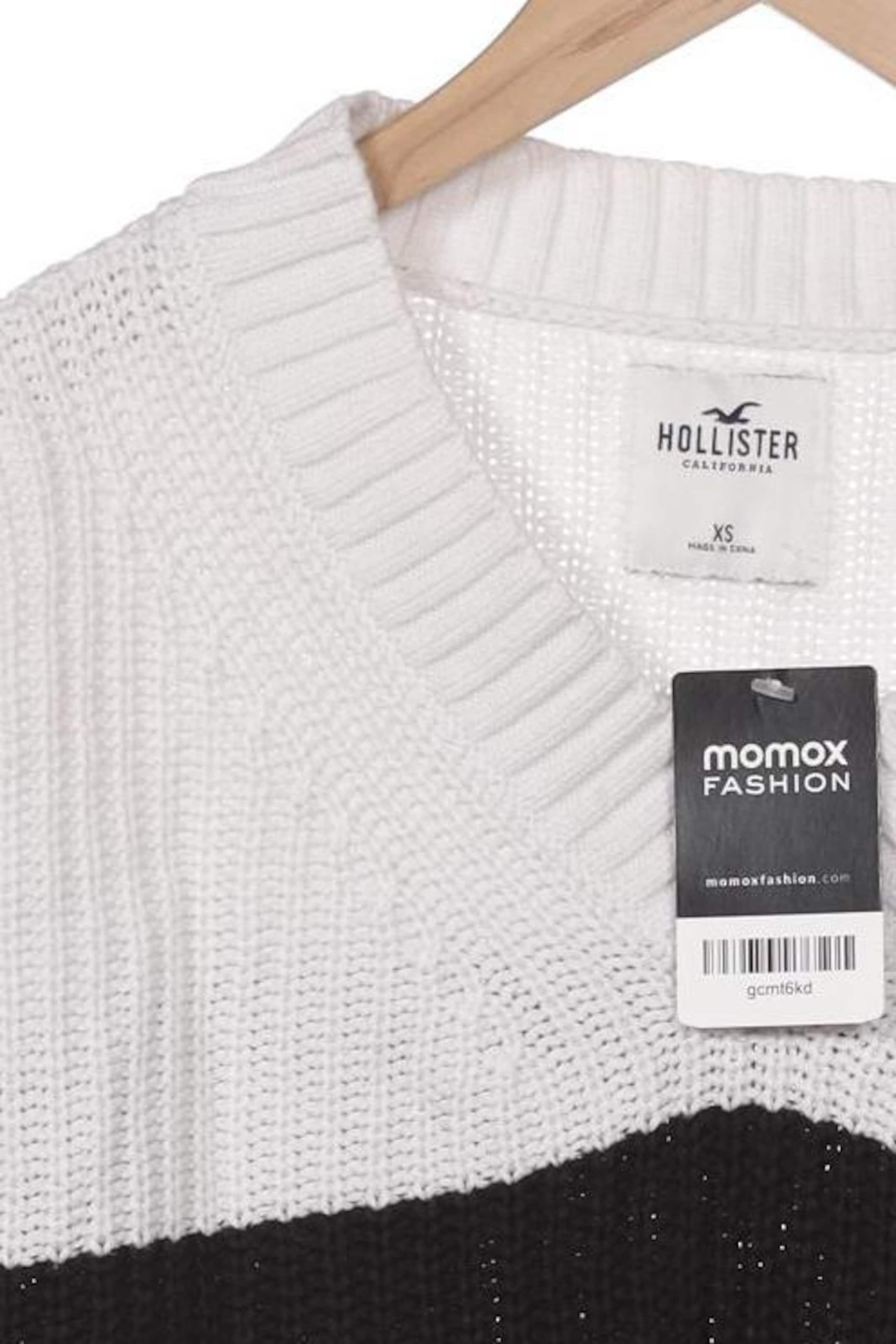 HOLLISTER Sweater & Cardigan in XS in White