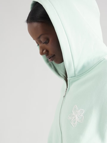 florence by mills exclusive for ABOUT YOU Zip-Up Hoodie 'Merrit' in Green