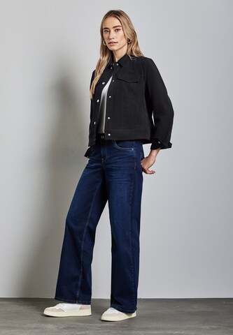STREET ONE Jacke in Velours-Optik in Blau