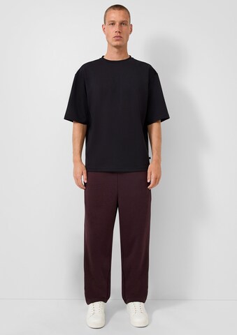 QS Loosefit Broek in Bruin: voorkant