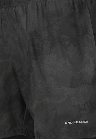 ENDURANCE Regular Shorts 'Koy' in Schwarz