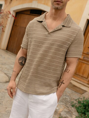 DAN FOX APPAREL Тениска 'Jon' в бежово