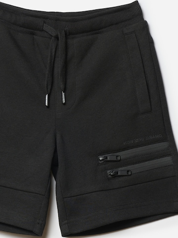 KOROSHI Regular Broek in Zwart