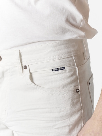 KOROSHI Regular Shorts in Weiß