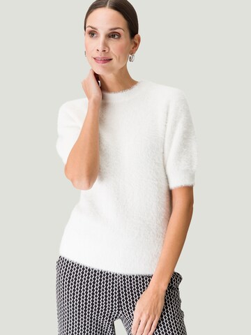 zero Sweater in White: front