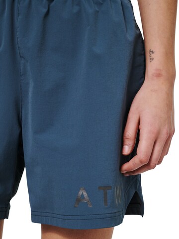 HALO Loosefit Broek in Blauw