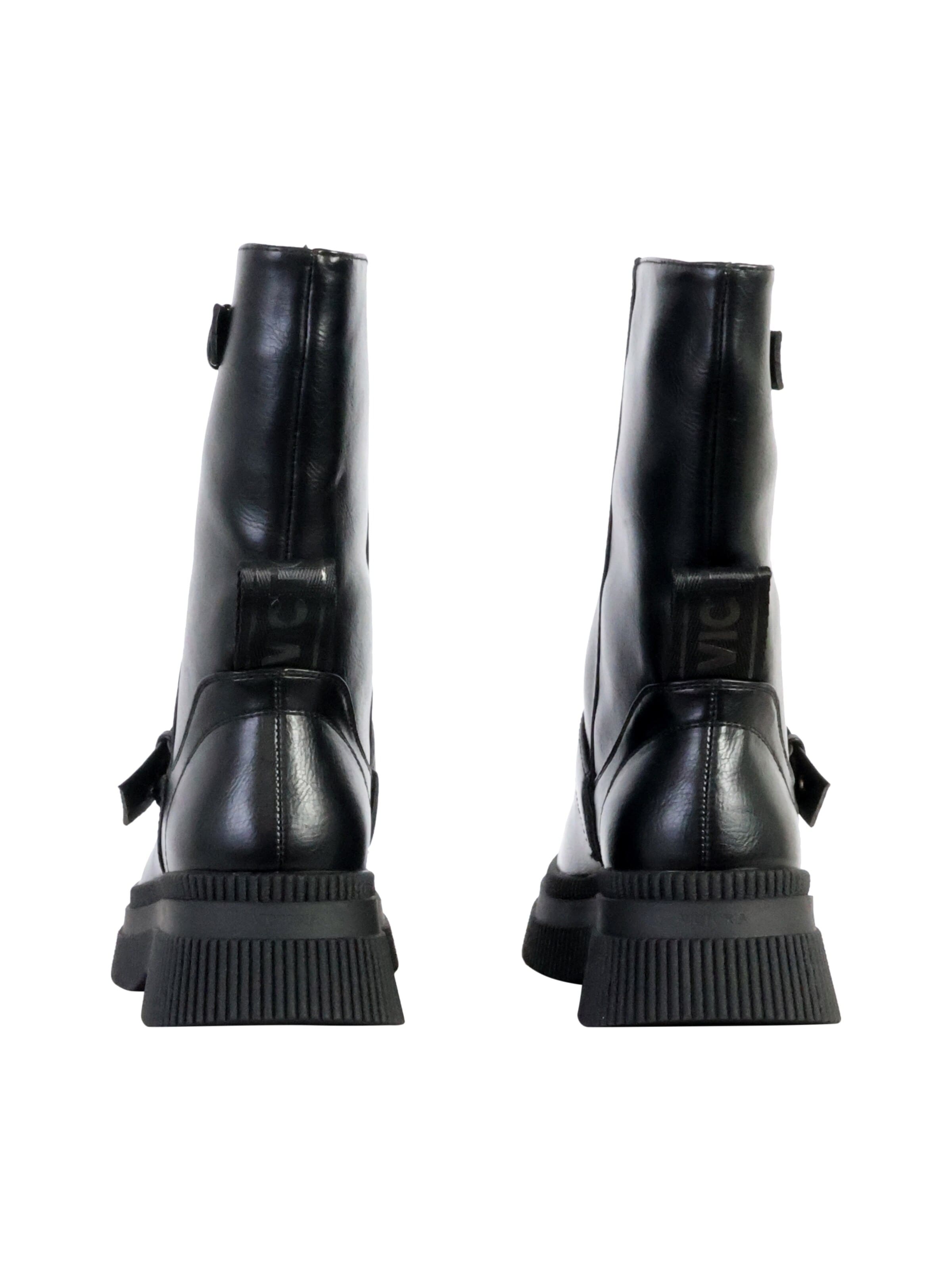 victoria Ankle boots in Black