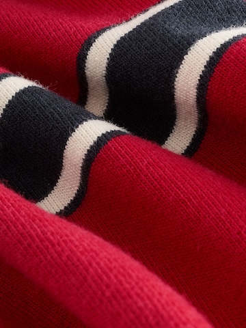 Superdry T-shirt i röd