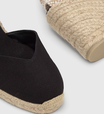 juoda Castañer Espadrilės 'Chiara'