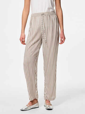 Wide leg Pantaloni 'PCNYA' di PIECES in grigio: frontale