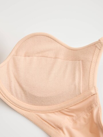 ESOTIQ - Push-up Sujetador 'Push-up-BH Claudia, Plunge-Dekolleté, herausnehmbare Polster' en beige