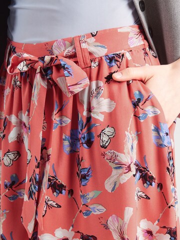 ONLY Wide leg Pleat-Front Pants 'ONLNOVA LIFE JASMIN' in Pink