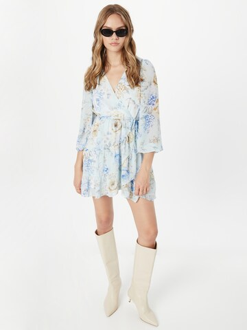 Robe Forever New en bleu