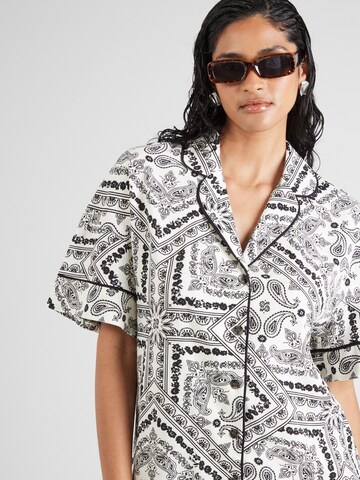 TOPSHOP Μπλουζοφόρεμα σε λευκό