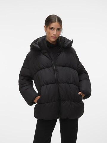 VERO MODA Winterjas 'NIO' in Zwart: voorkant