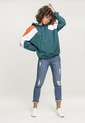 Urban Classics Sweatshirt in Green