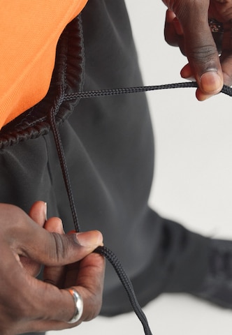 ADIDAS ORIGINALS Loosefit Hose 'Adicolor' in Schwarz