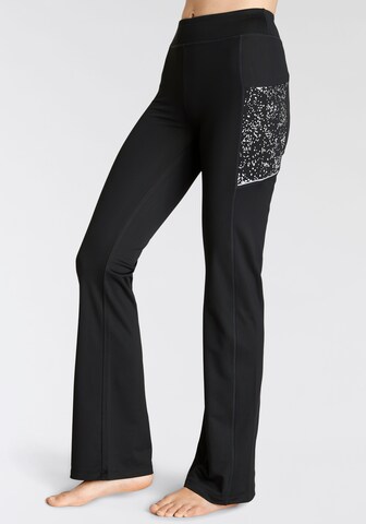 LASCANA ACTIVE Flared Hose in Schwarz: Vorderseite