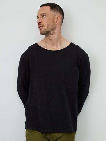 DAN FOX APPAREL - Camiseta 'Lino' en negro: frente