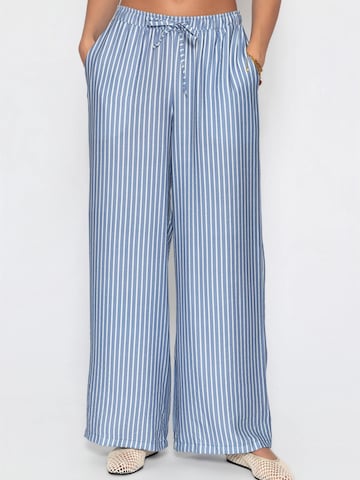 SASSYCLASSY Loosefit Byxa i blå