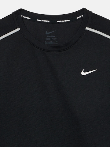 NIKE Функциональная футболка 'MILER' в Черный