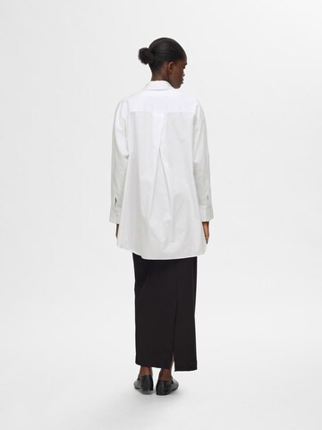 Camicia da donna 'SLFAURA' di SELECTED FEMME in bianco