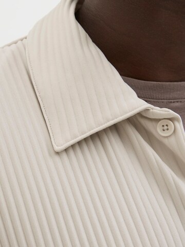 JACK & JONES Comfort fit Button Up Shirt 'JCOInterlude' in Beige