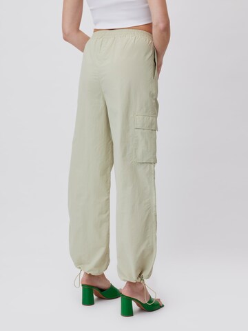 Wide Leg Pantalon cargo 'Elanor' LeGer by Lena Gercke en vert