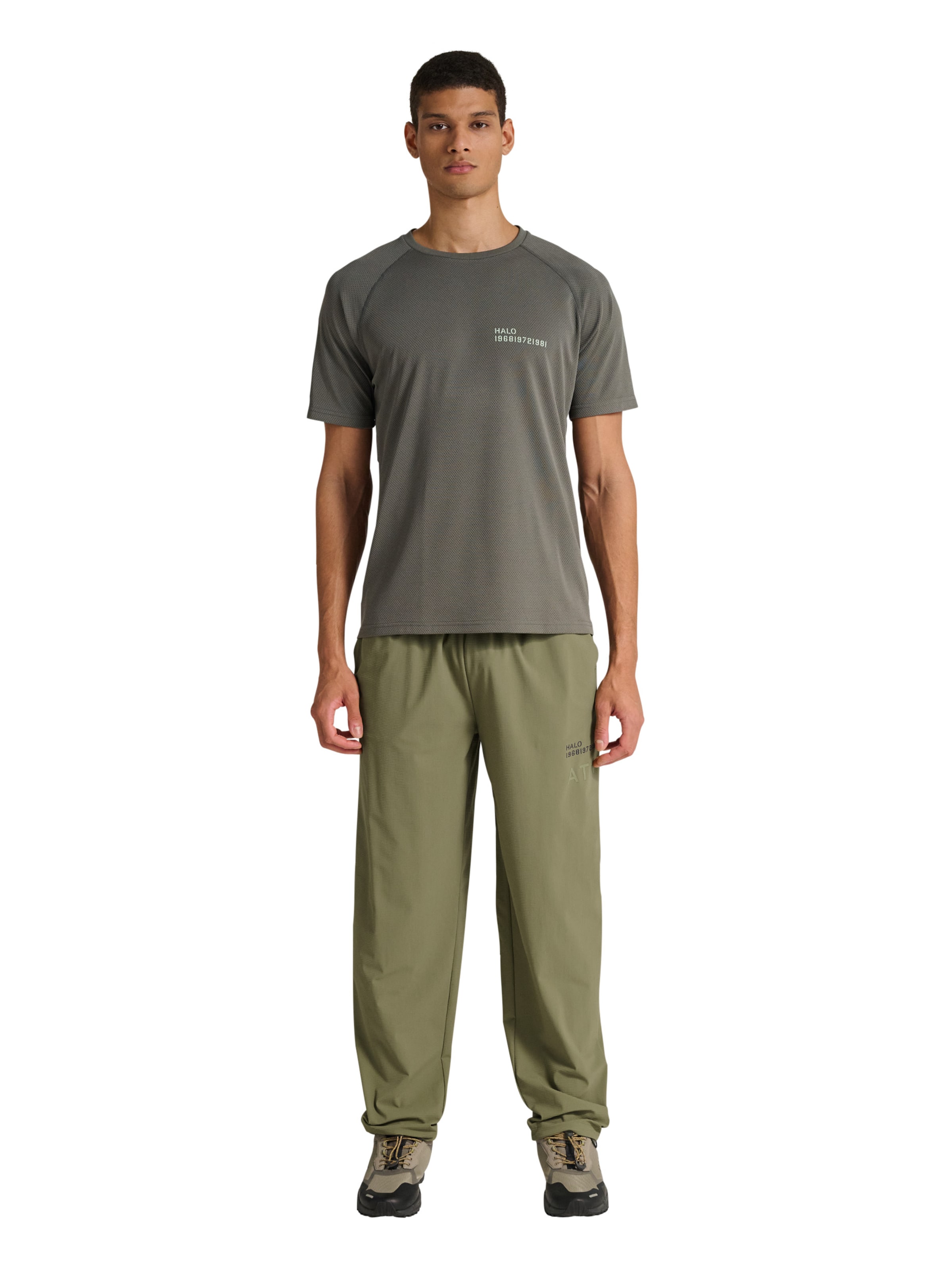 HALO Loosefit Sporthose in Grün