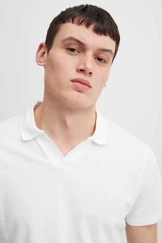Casual Friday Bluser & t-shirts 'Tristan' i hvid