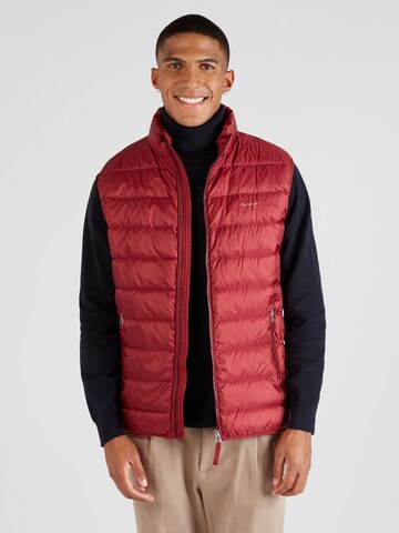 Gilet GANT en rouge : devant