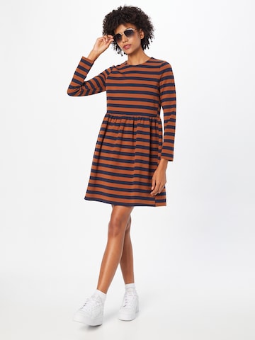 ABOUT YOU Dress 'Duffy' in Brown