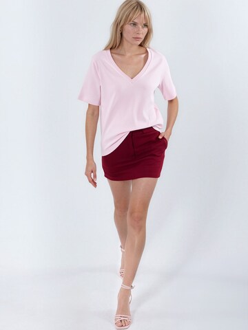 Busem T-Shirt in Pink