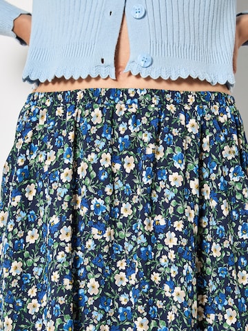 Apricot Rok in Blauw