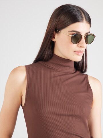 Haut 'Juliette' ABOUT YOU en marron