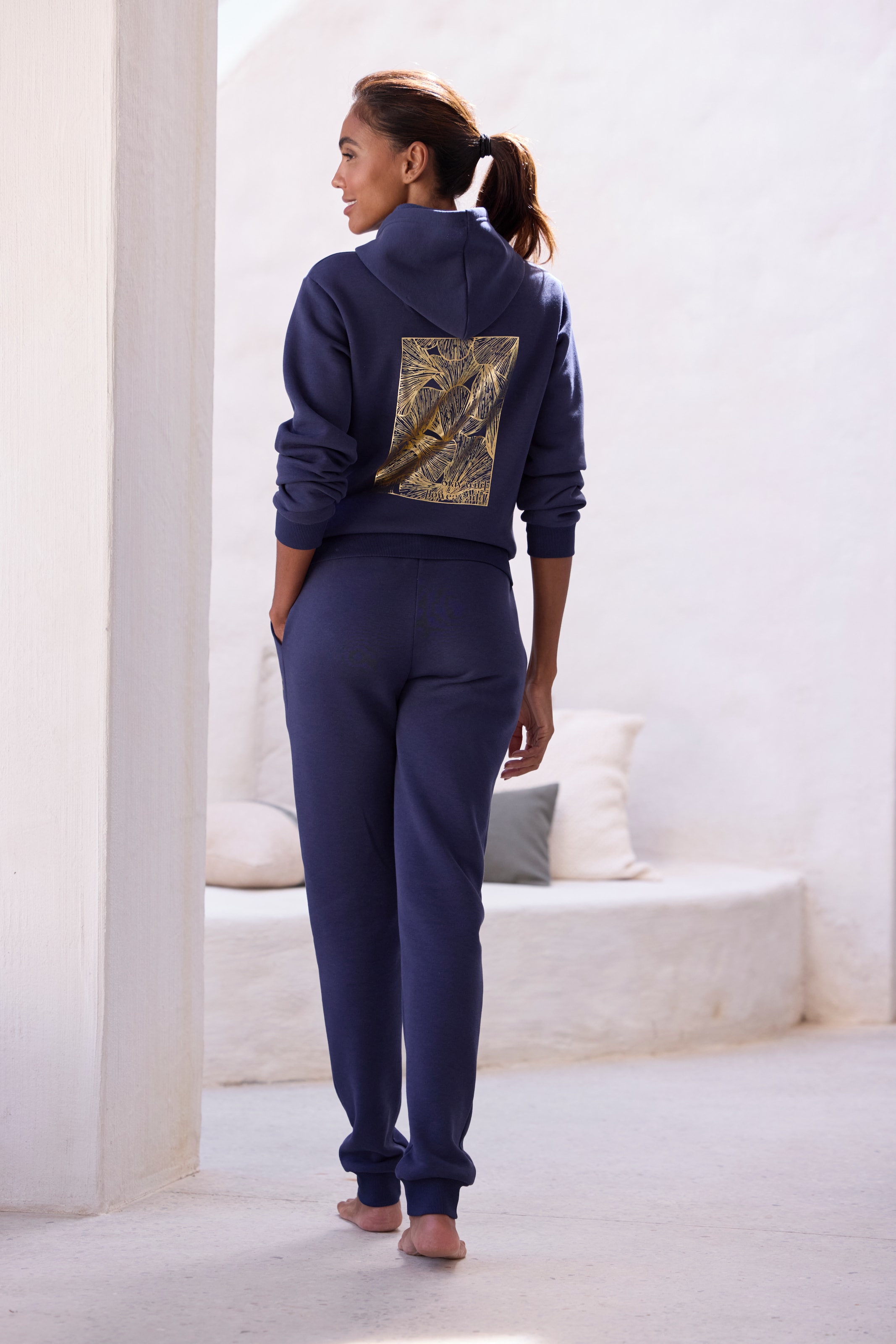 LASCANA Sweatshirt in Blue