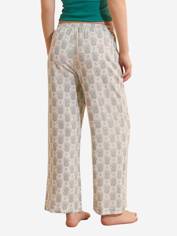 Pantaloncini da pigiama 'Solaris' di ETAM in beige