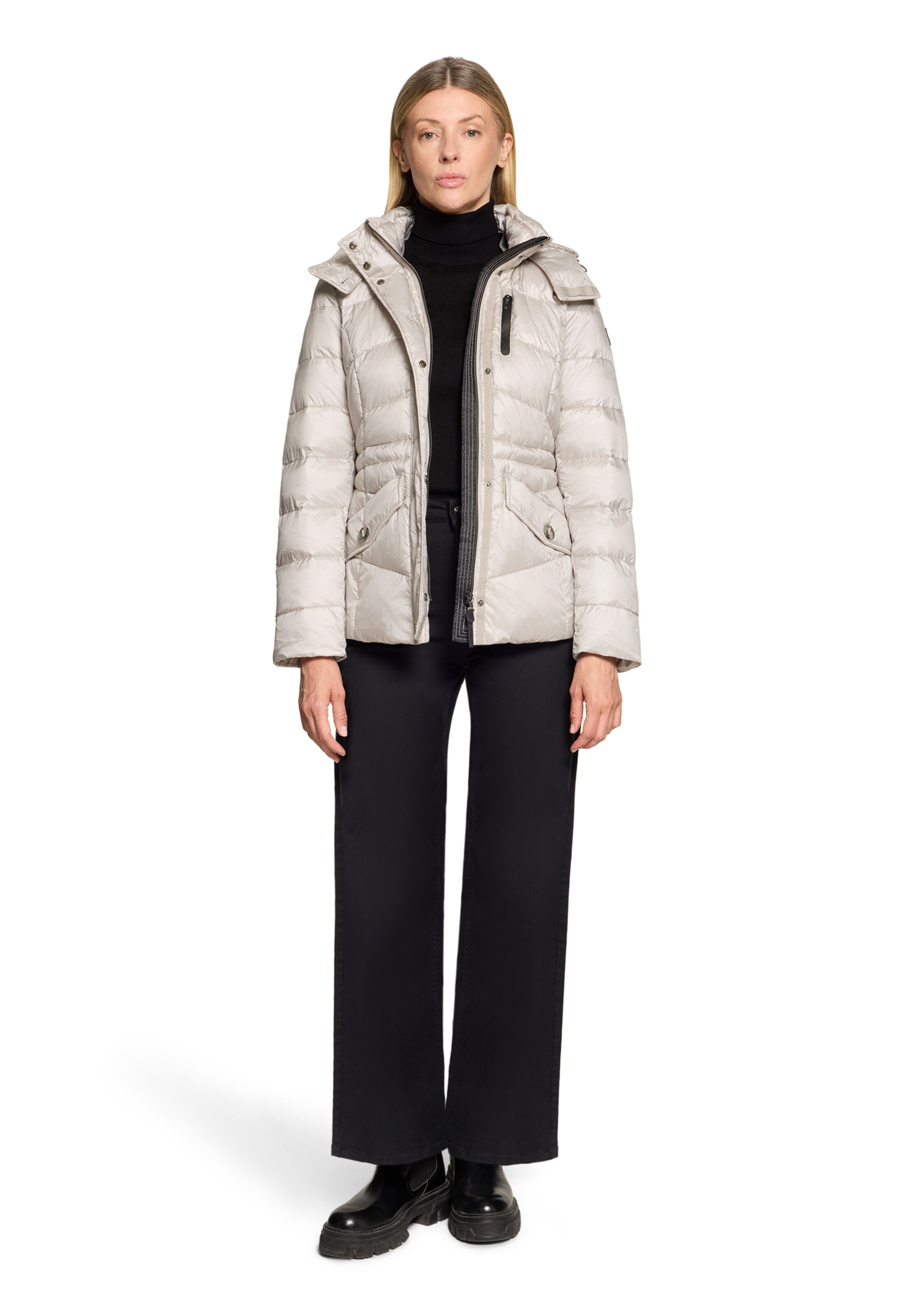 GIL BRET Between-Season Jacket in White