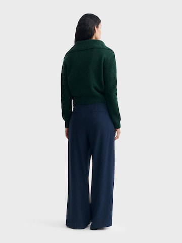 Thinking MU Sweatshirt 'Tanit' in Grün: Rückseite