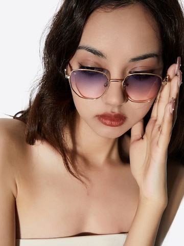 Victoria Hyde Sunglasses 'Cecilia' in Gold