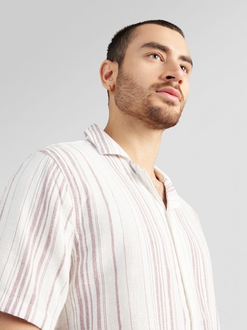 HOLLISTER - Regular Fit Camisa em branco