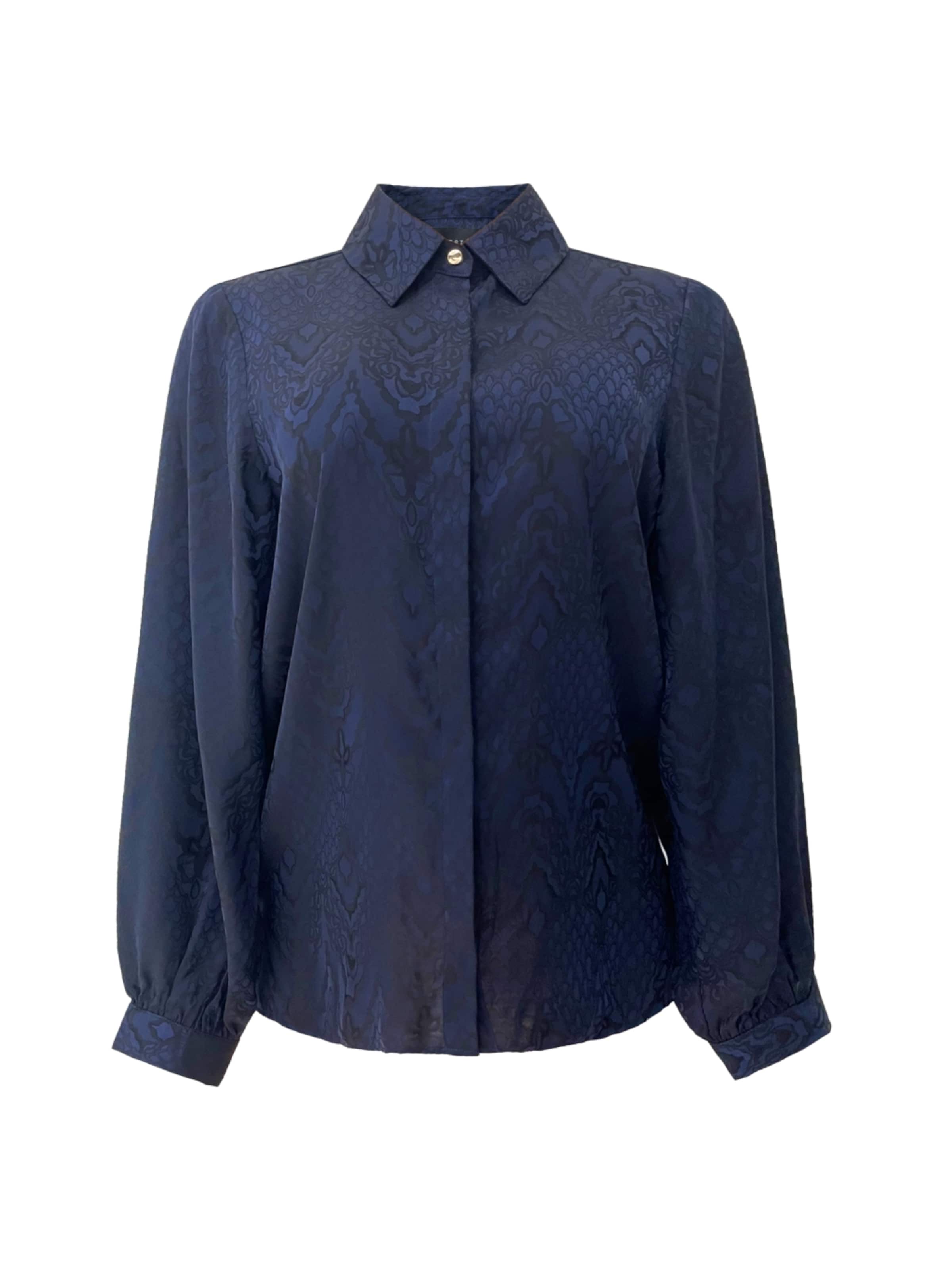 Liberte Essentiel Shirt ' LALA ' in Blau: Vorderseite