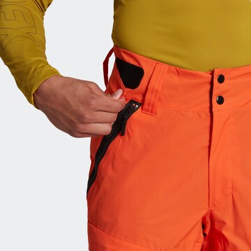ADIDAS TERREX Regular Sportbroek 'Resort' in Oranje