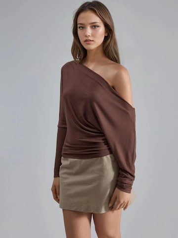 Busem Blouse in Bruin