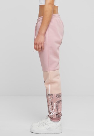 Karl Kani Regular Sportbroek in Roze