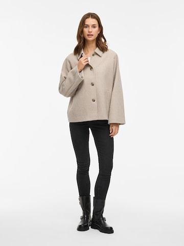VILA Tussenjas in Beige