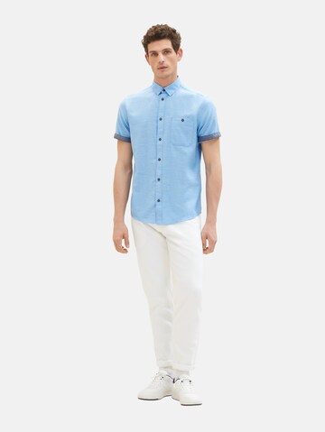 Coupe regular Chemise TOM TAILOR en bleu